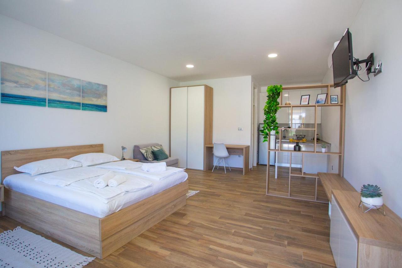 Poseidon Mobile Apartmán *
