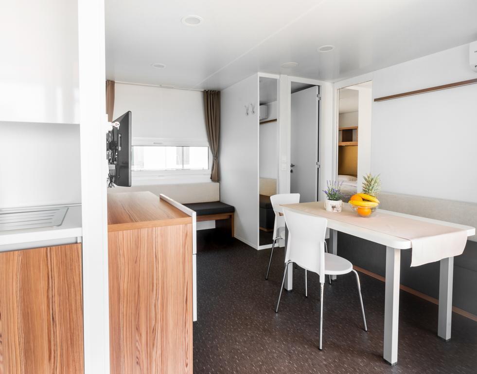 Poseidon Mobile Apartment